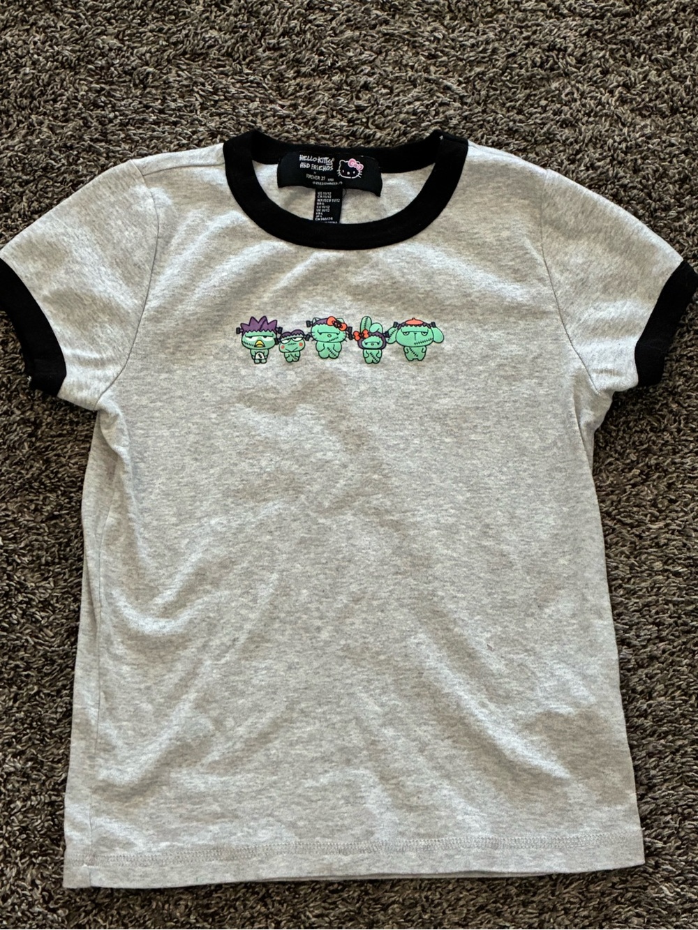 Super cool shirt. Girls 11/12.